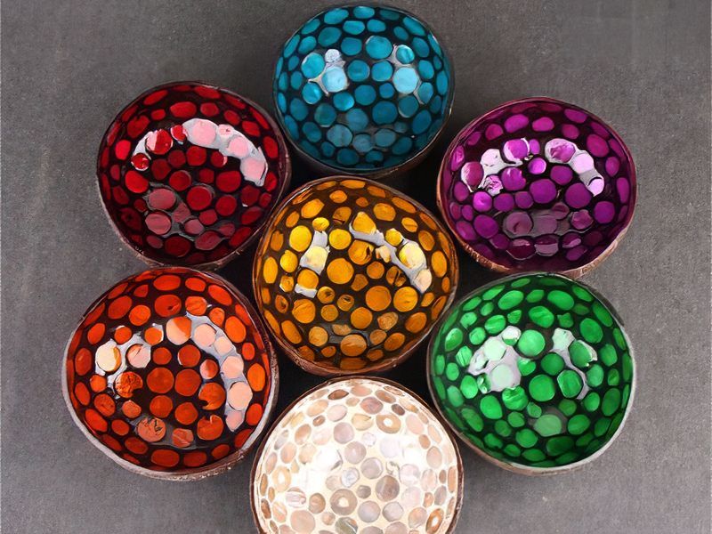 أدوات تقديم مصقولة من جوز الهند